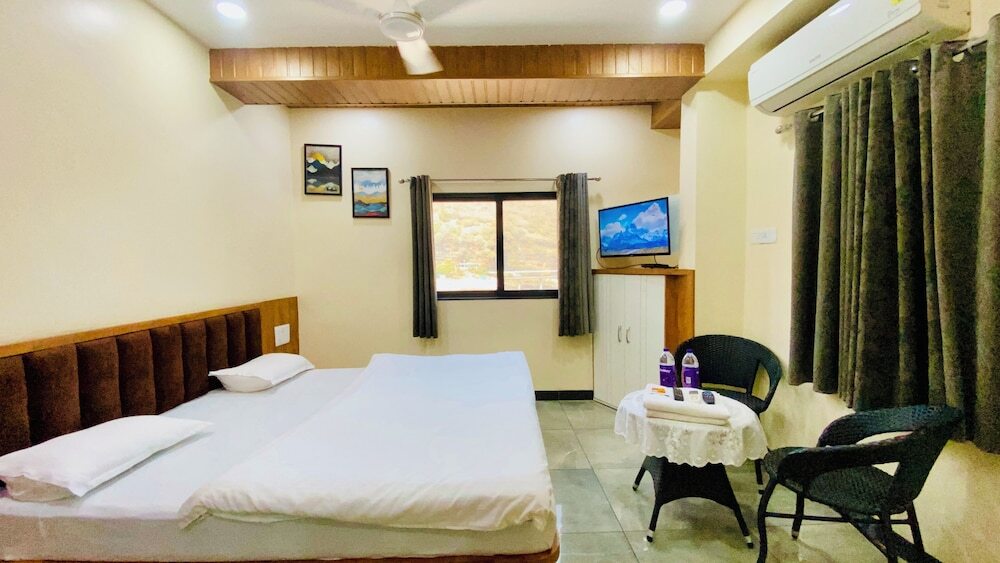 Омкарешвар: Hotel Gurukripa Inn
