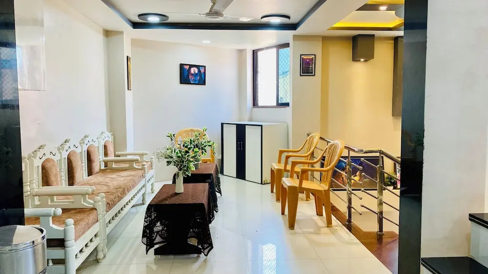 Омкарешвар: Hotel Gurukripa Inn
