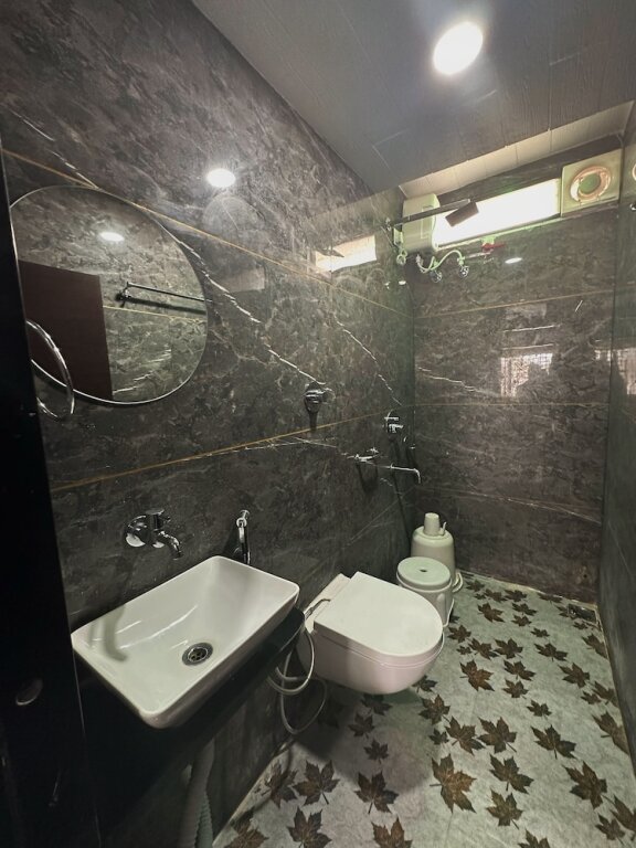 Омкарешвар: Hotel Gurukripa Inn