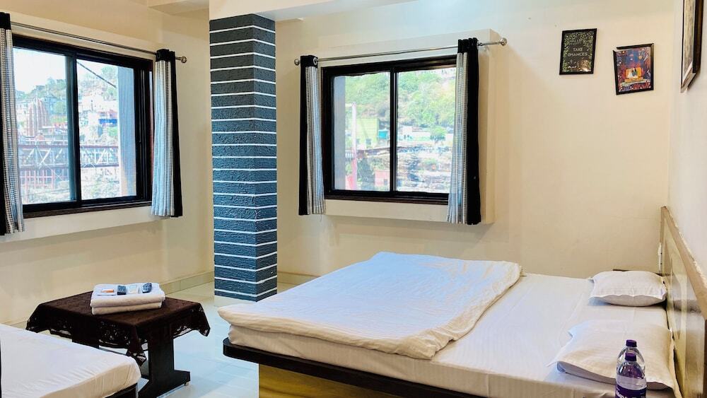 Омкарешвар: Hotel Gurukripa Inn