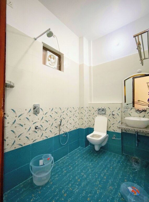 Уттаркаши: Hotel Hill River View Resort
