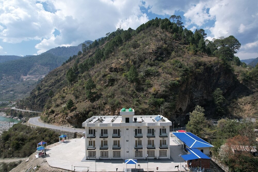 Уттаркаши: Hotel Hill River View Resort