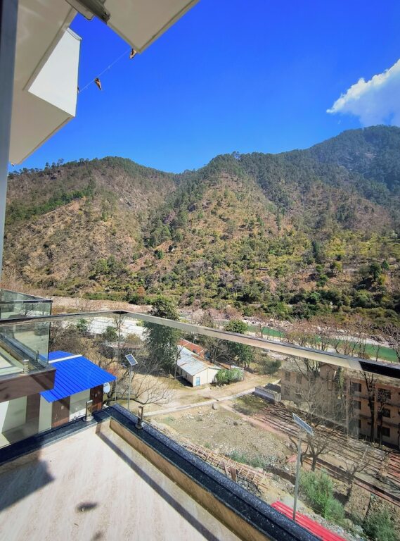 Уттаркаши: Hotel Hill River View Resort