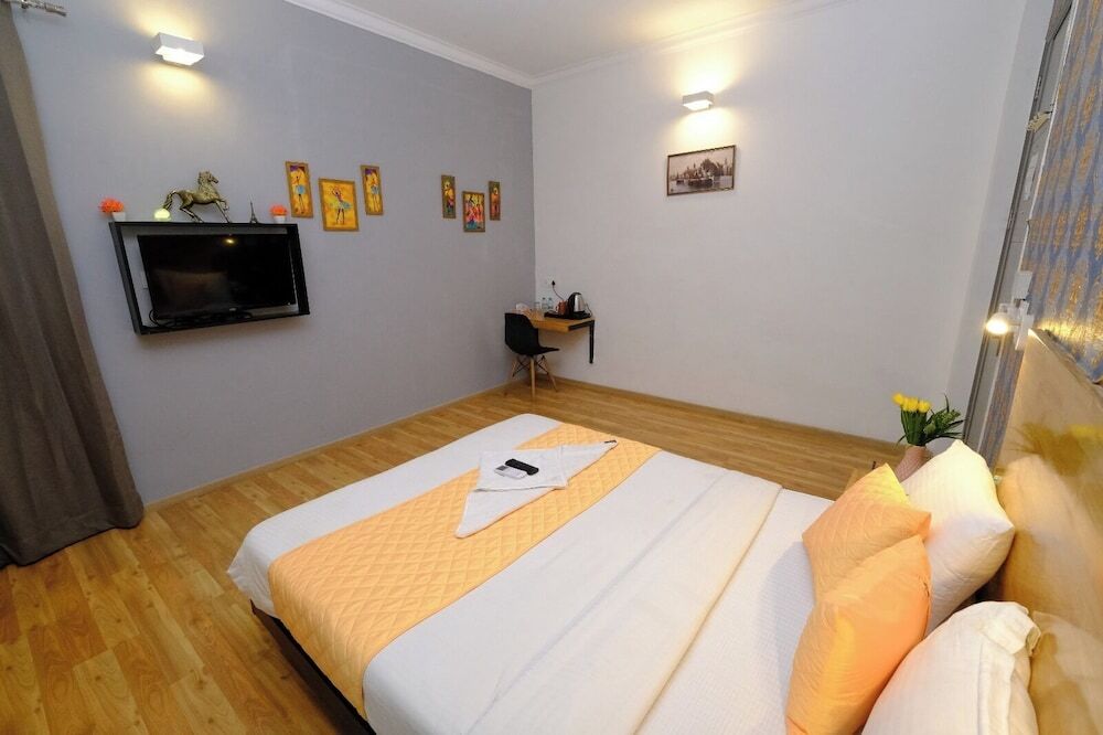 Гуруграм: Lime Tree Premier Near Medanta Medicity