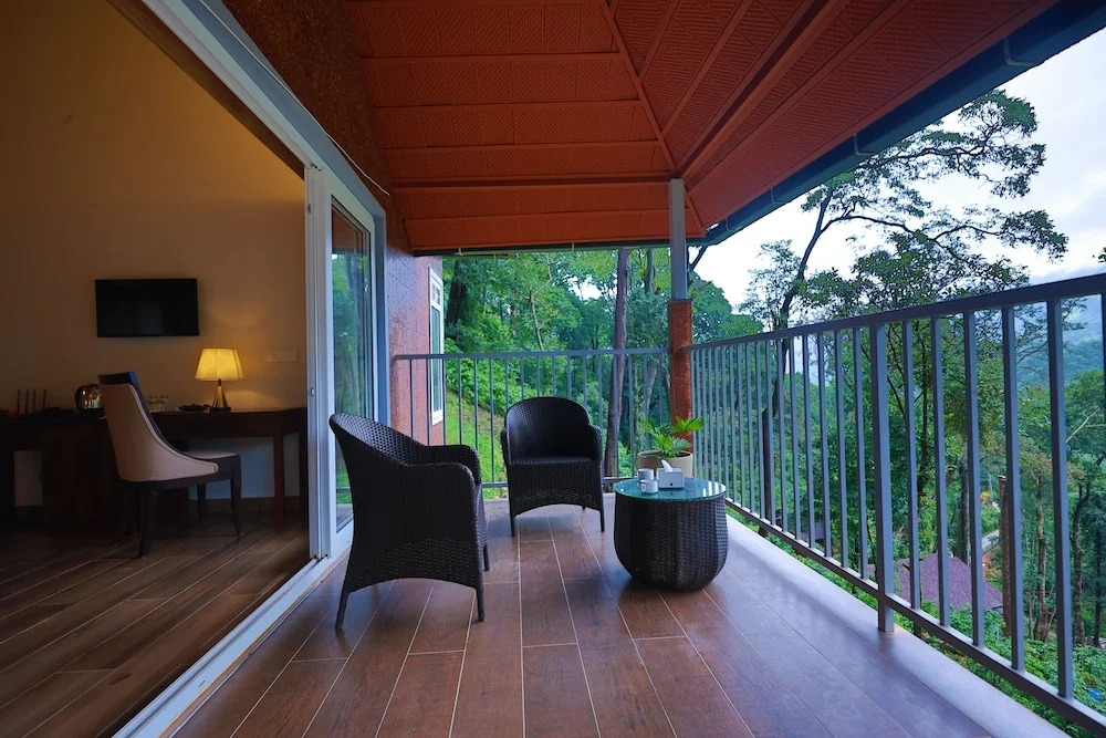 Кушалнагар: Silent Brook Resort - Coorg
