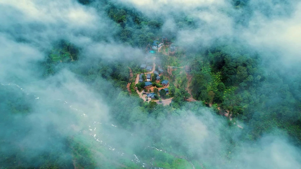 Кушалнагар: Silent Brook Resort - Coorg