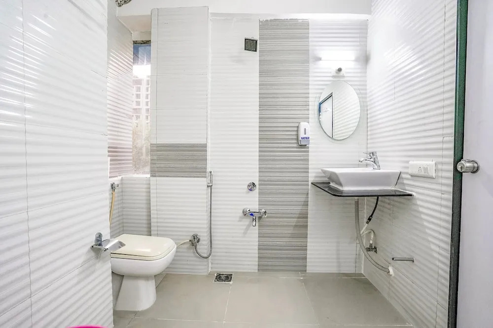 Гандхинагар: FabHotel Skylon