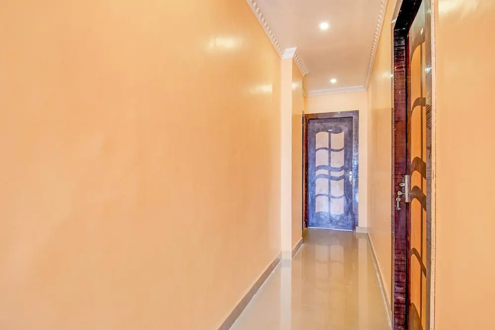 Колката: FabHotel Dreamz Heaven