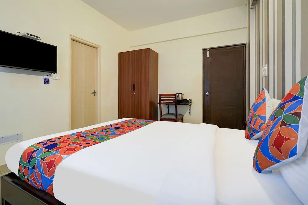 Бангалор: FabHotel Green Wood 5