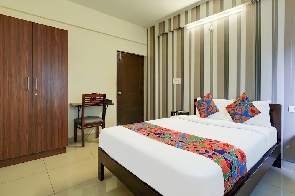 Бангалор: FabHotel Green Wood 5