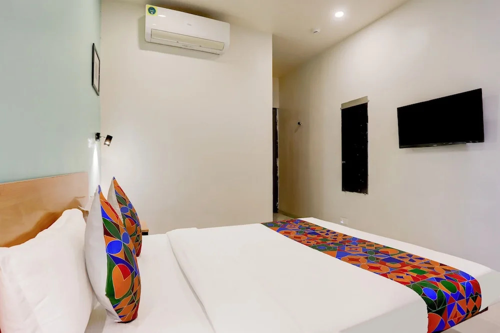 Вадодара: FabHotel Prime Ace II