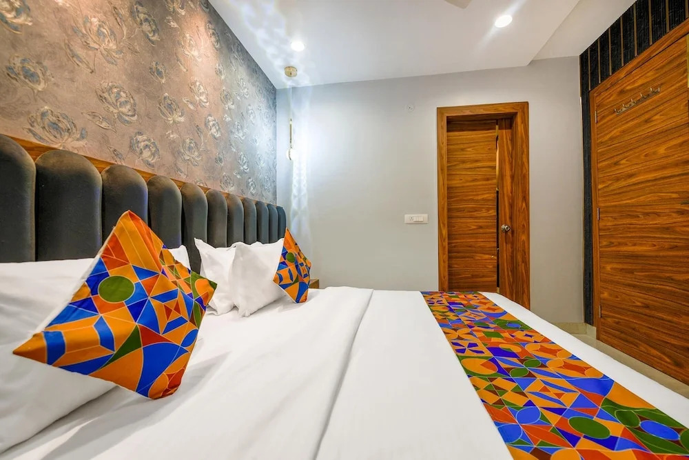 Лудхиана: FabHotel Rolt