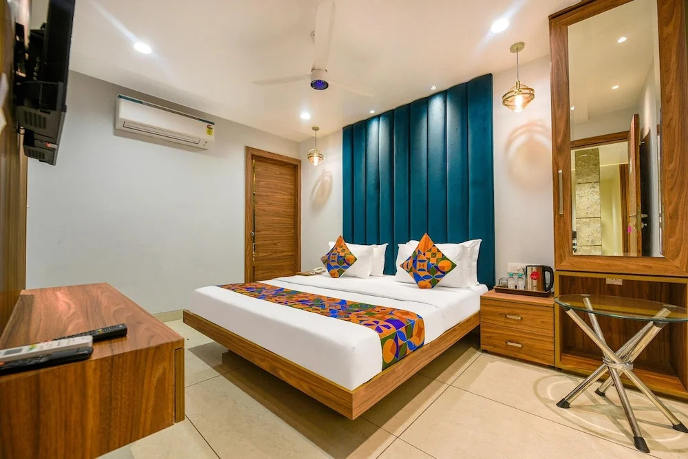 Лудхиана: FabHotel Rolt