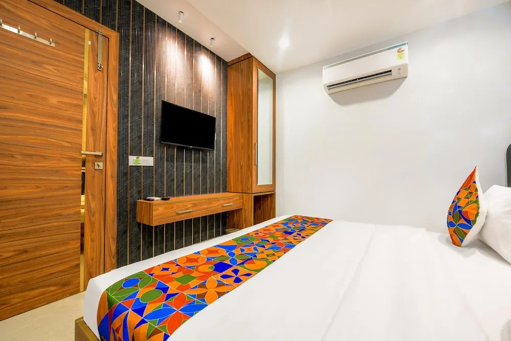 Лудхиана: FabHotel Rolt