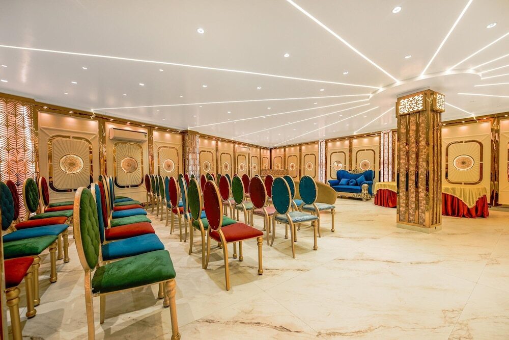 Лудхиана: FabHotel Rolt