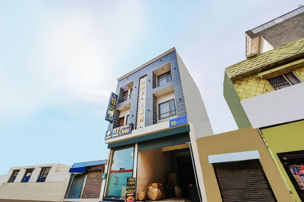 Лудхиана: FabHotel K9 Orbit
