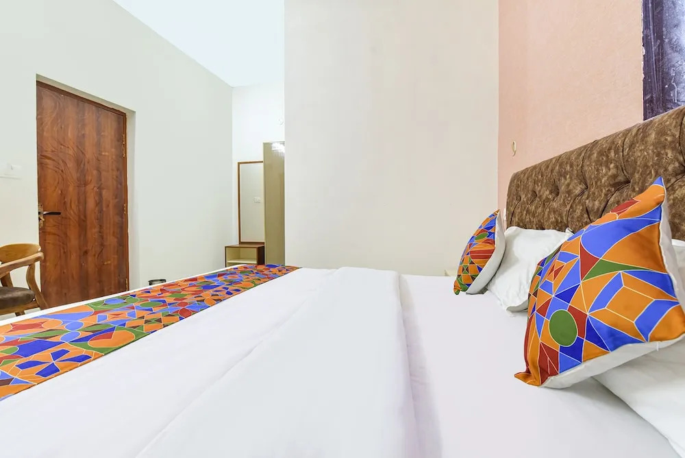 Мохали: FabHotel Prince 24
