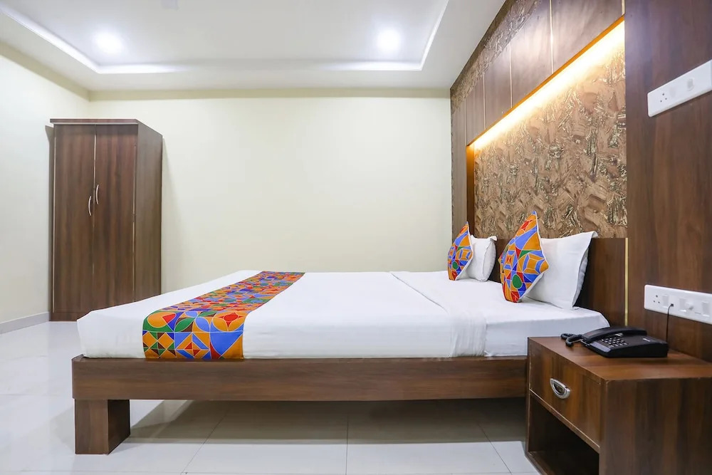 Дург: Fabhotel Heritage I
