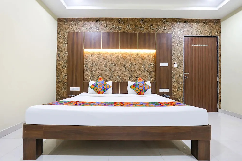 Дург: Fabhotel Heritage I