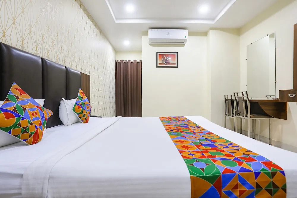Дург: Fabhotel Heritage I