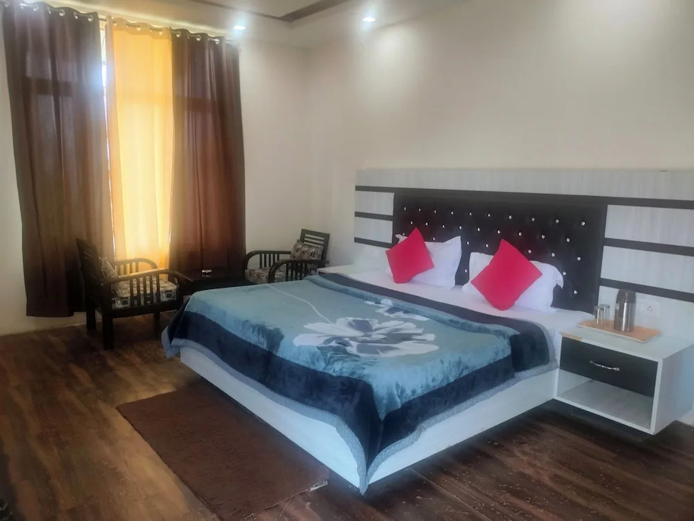 Rohtak: The Shagun Grand