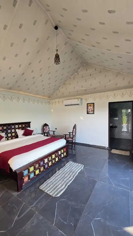 Бера: Shrigo Resort Jawai