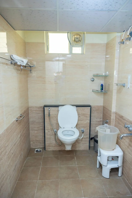 Бангалор: Ishwerya Suites