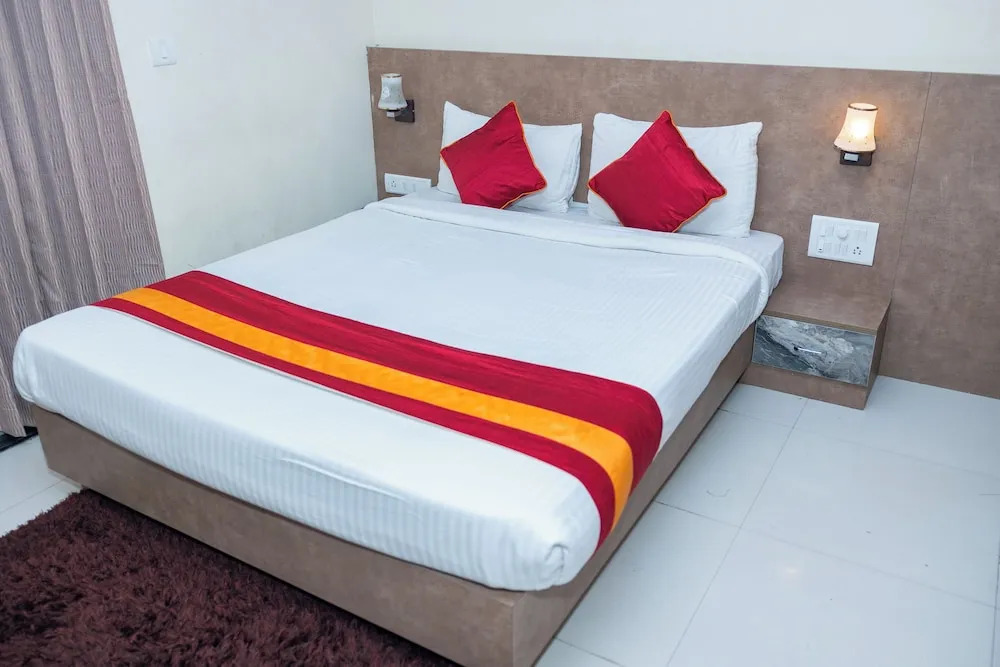 Бангалор: Ishwerya Suites