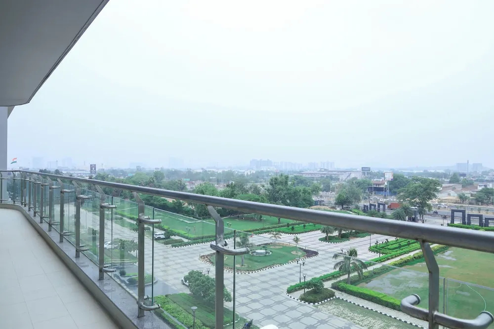 Гуруграм: Ar Suites Klj Square