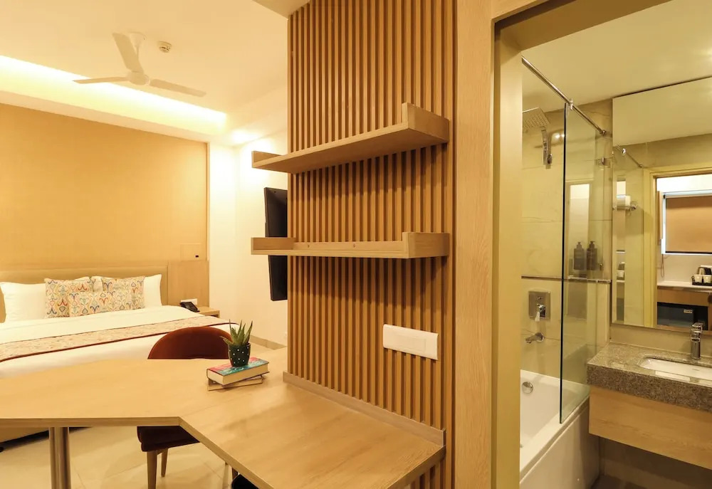 Гуруграм: Ar Suites Klj Square