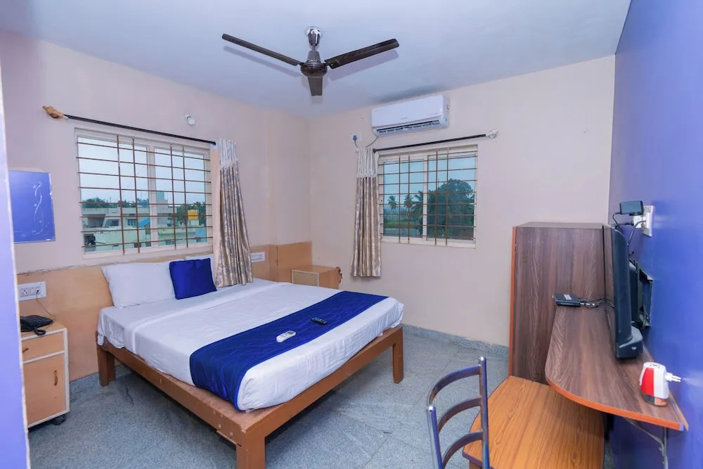 Chikkajala: Hotel Natasha Regency
