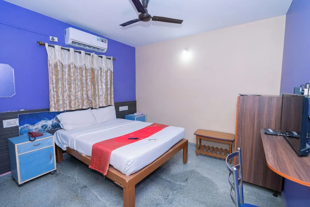 Chikkajala: Hotel Natasha Regency
