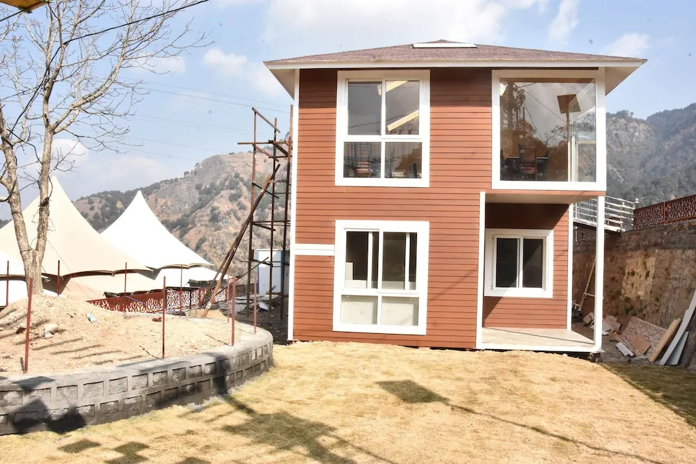 Прем-Нагар: Mussoorie Adventure Resort