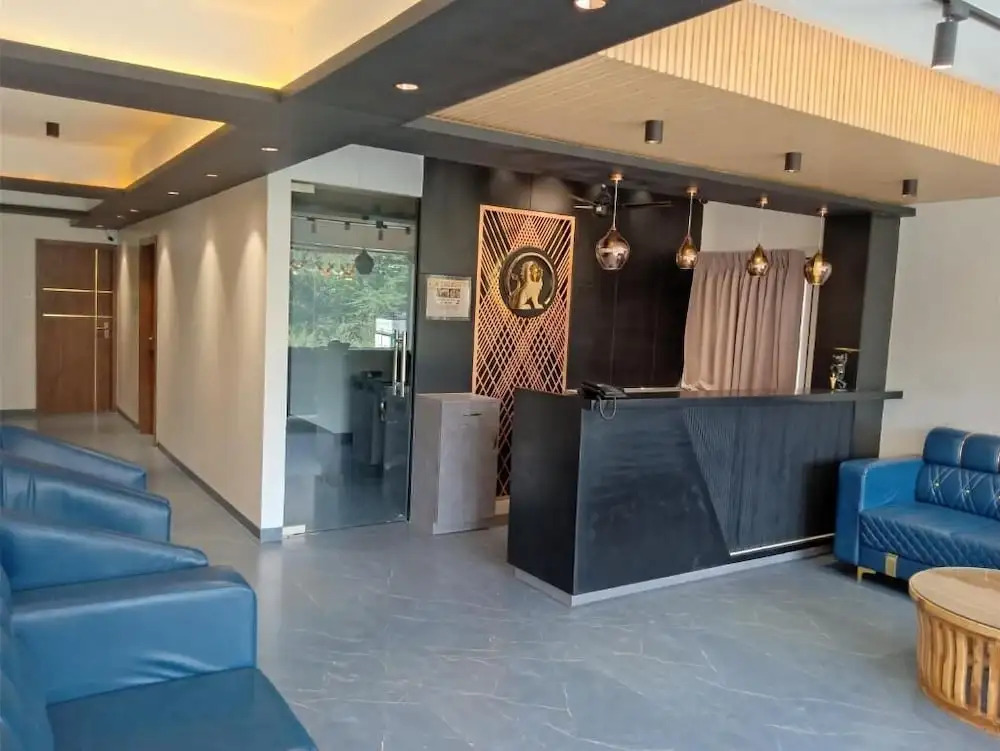 Ахмеднагар: Hotel Suvarnam Residency