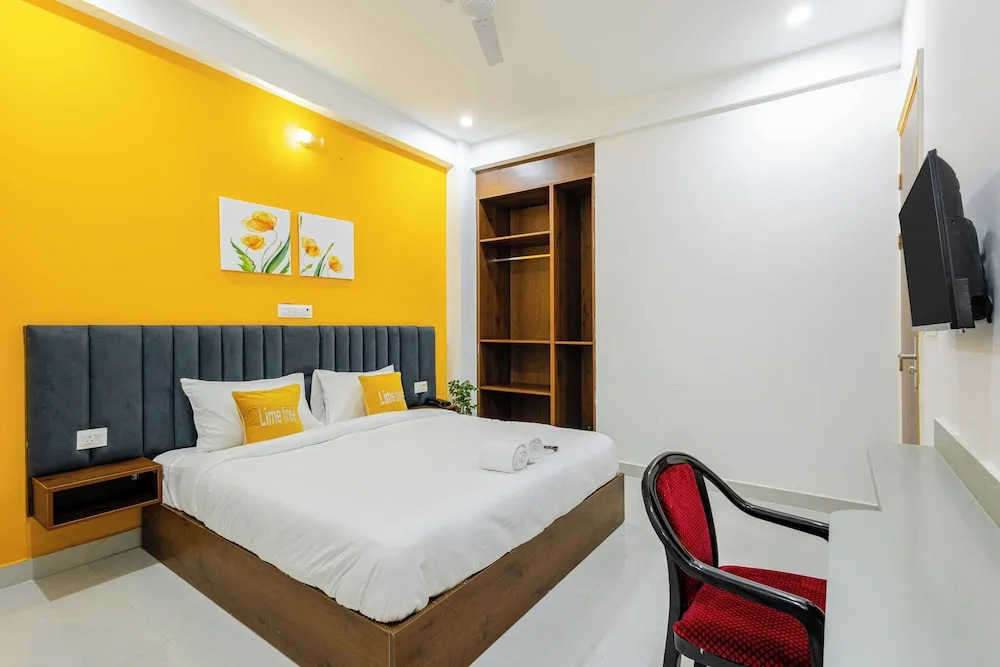 Гуруграм: Lime Tree Hotel Genpact Vatika Chowk