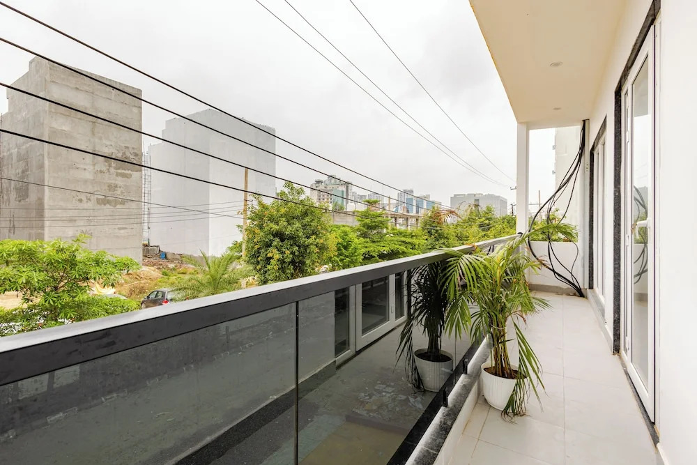Гуруграм: Lime Tree Hotel Genpact Vatika Chowk