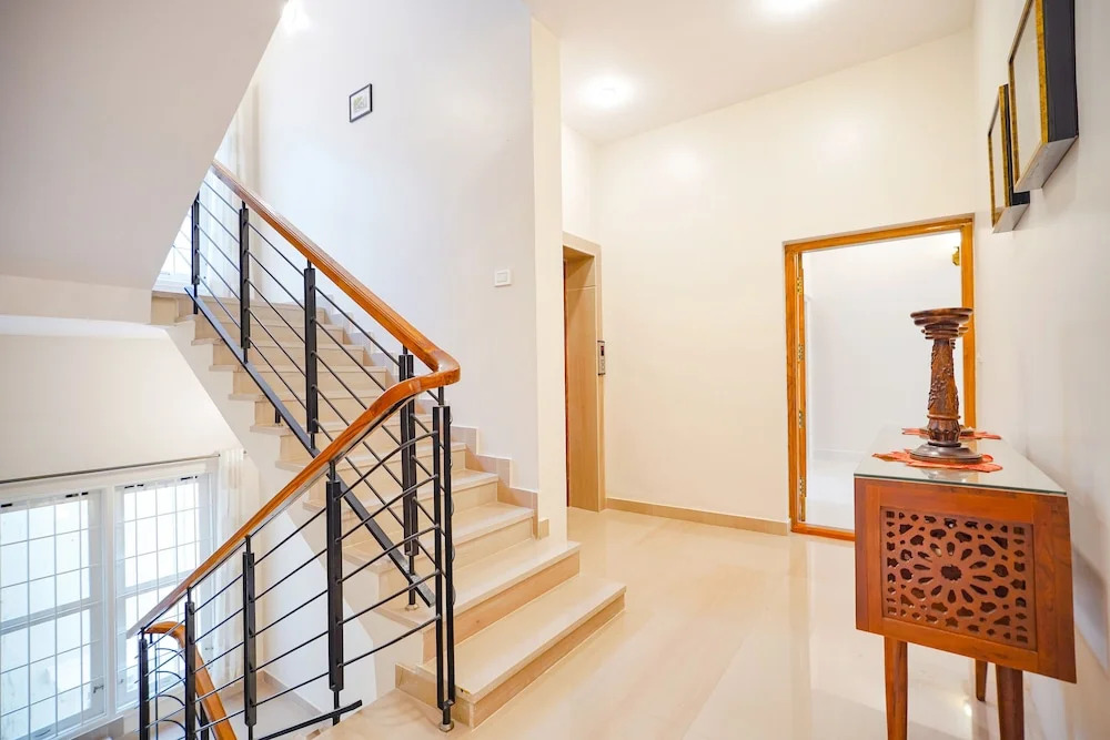 Бангалор: Fabhotel Bougainvillea Suites