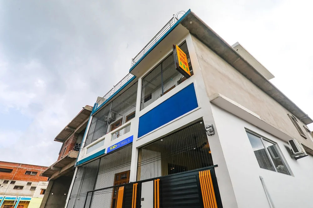 Айодхья: Fabexpress Rameshwaram Guest House