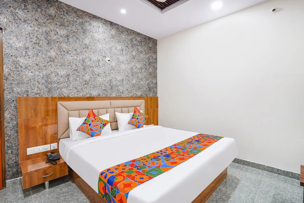 Бангалор: Fabhotel Platinum Palace