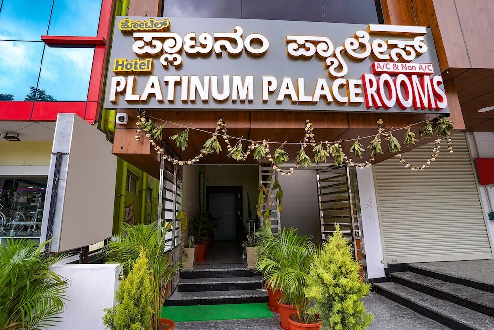 Бангалор: Fabhotel Platinum Palace