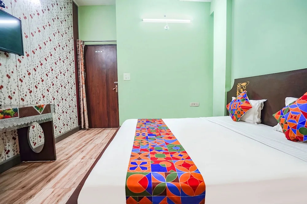 Дехрадун: Fabhotel Krishna Heights