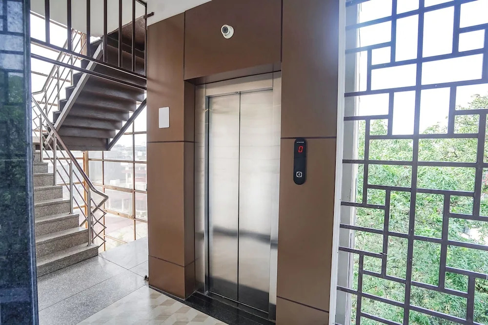 Дехрадун: Fabhotel Krishna Heights