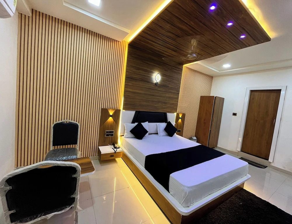 Ахмедабад: Hotel The Grand