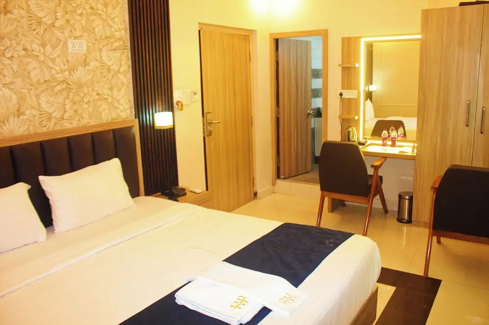 Пурния: Hotel Pavitra