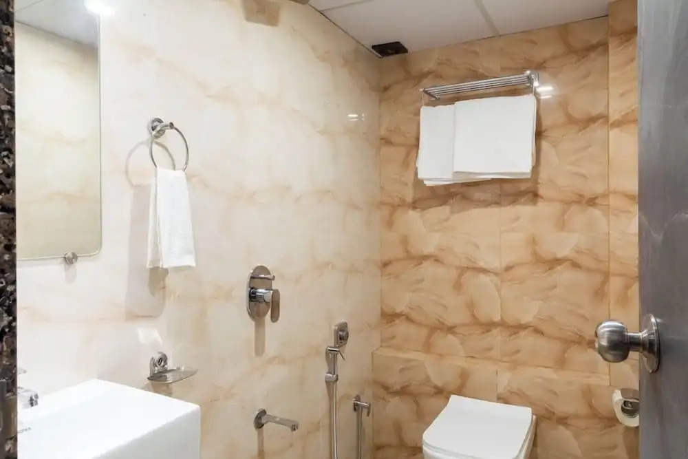 Мумбаи: HOTEL BKC ANNEX near Trade Center