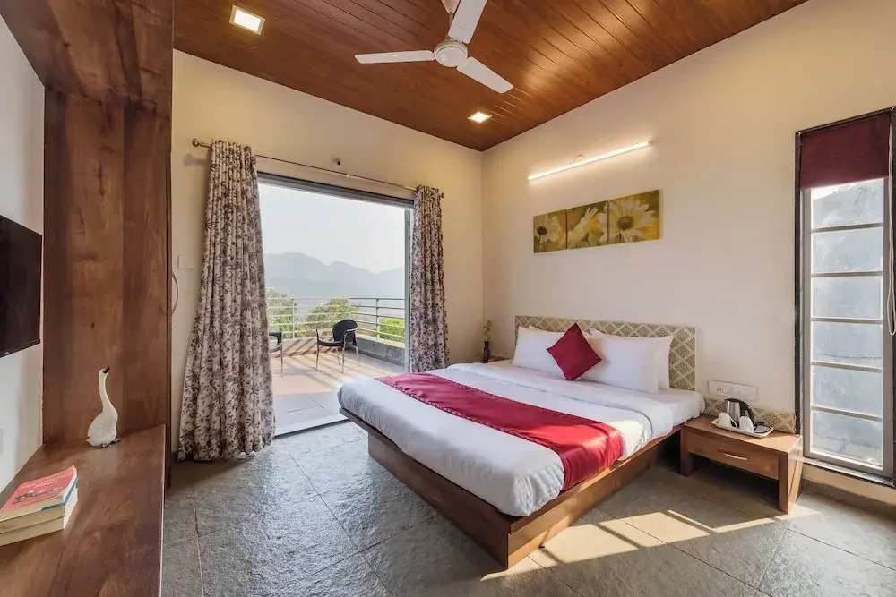 Амби Вэлли Сити: CosmicStays GreyStone Villa Mountain View & Dam