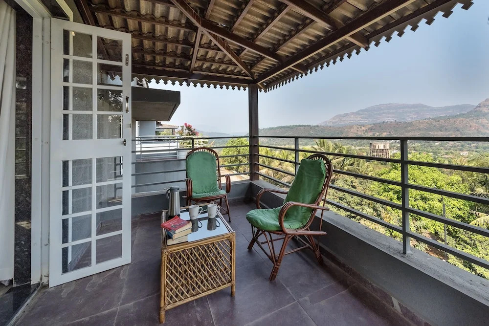 Амби Вэлли Сити: CosmicStays GreyStone Villa Mountain View & Dam