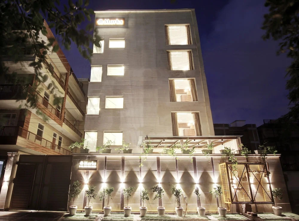 Нойда: Marks Hotel & Banquet