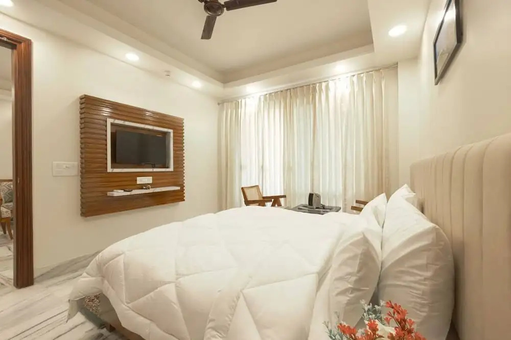 Гуруграм: Modern City Service Apartment