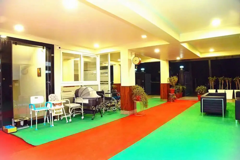 Гуруграм: Modern City Service Apartment
